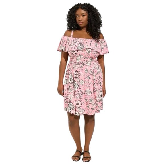 TORRID Skater Mini Dress Plus Size 4X Pink Geometric Off Shoulder Challis Summer - Picture 1 of 11